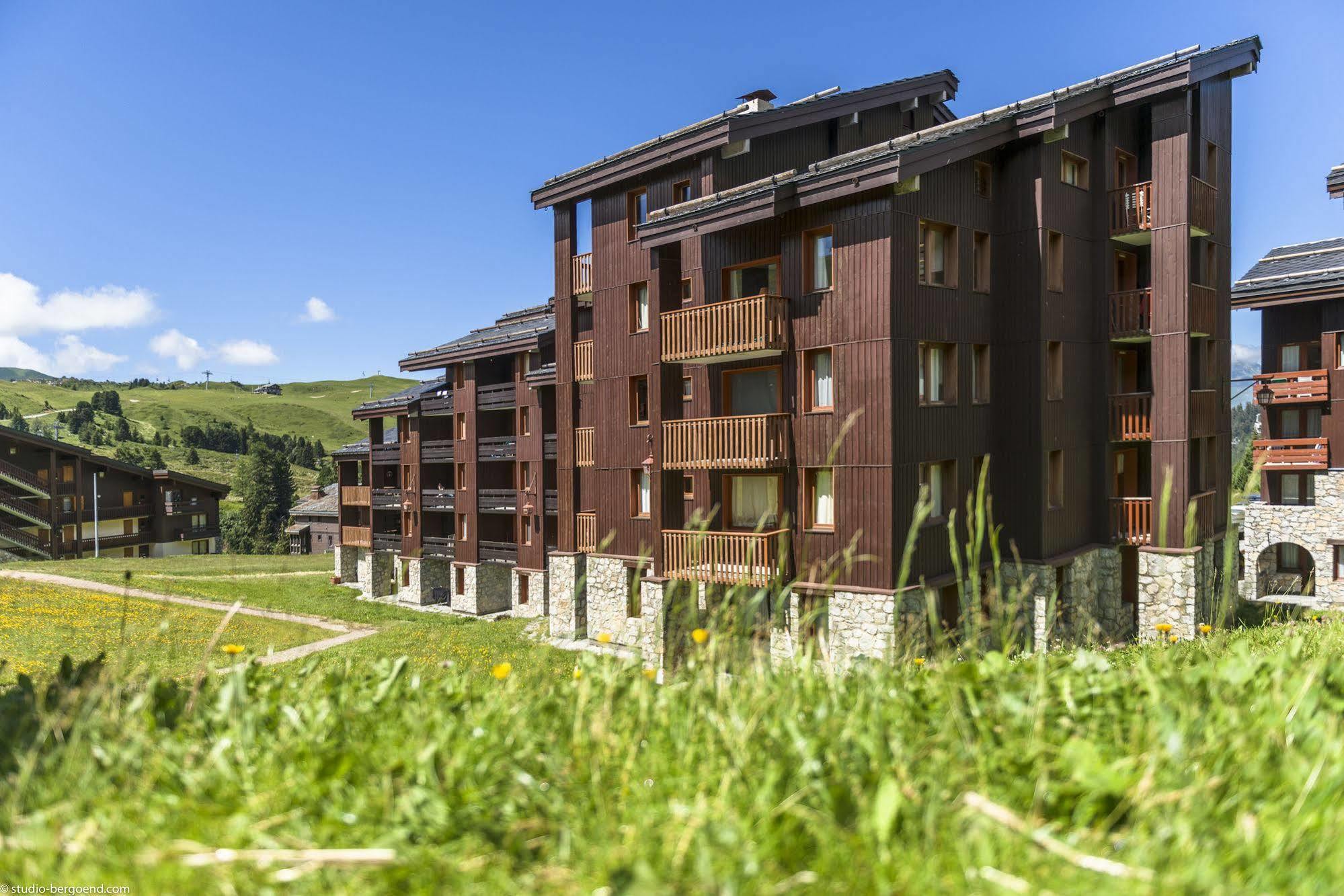 Residence Pierre & Vacances Les Chalets Des Arolles Macot-la-Plagne Exterior photo