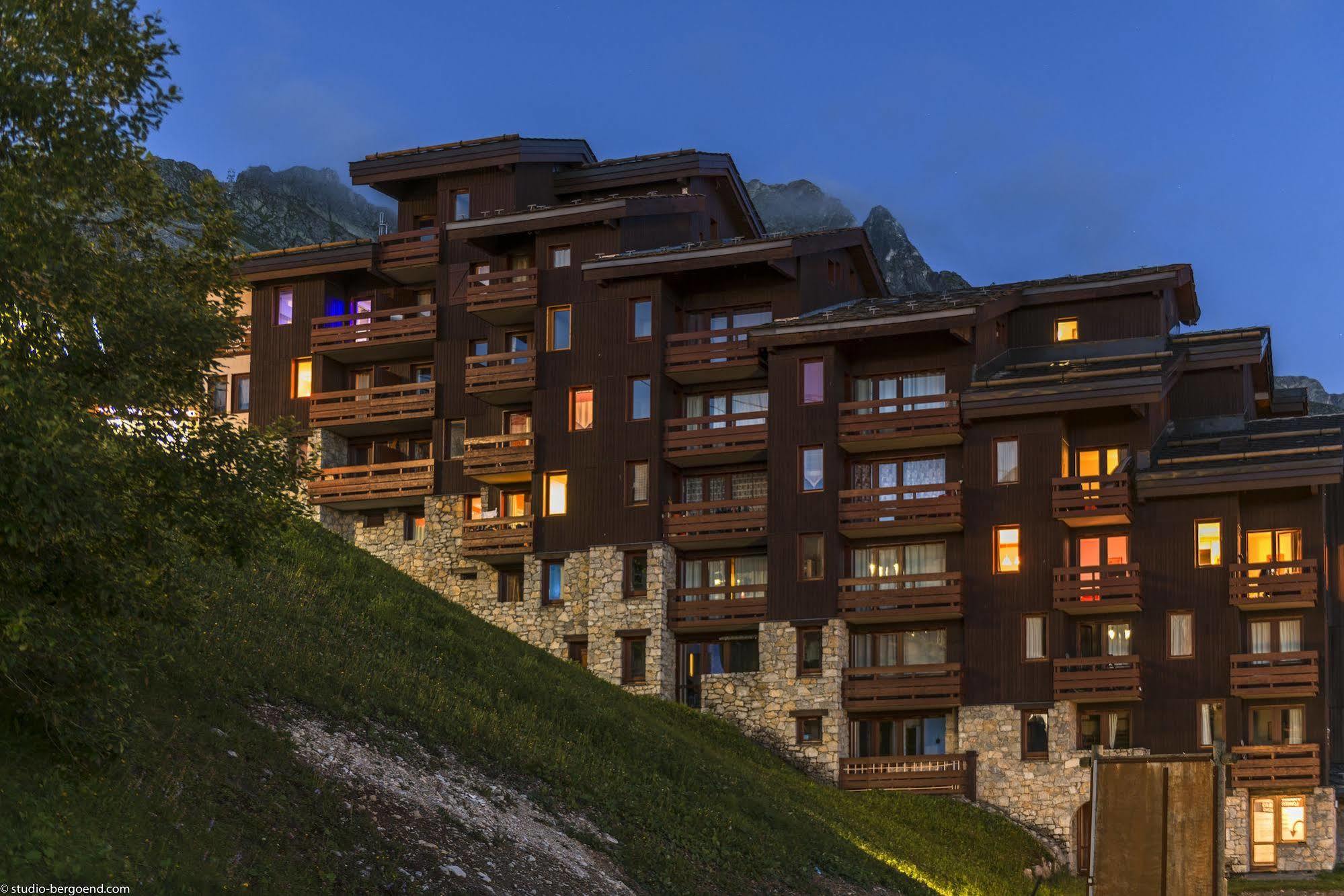 Residence Pierre & Vacances Les Chalets Des Arolles Macot-la-Plagne Exterior photo