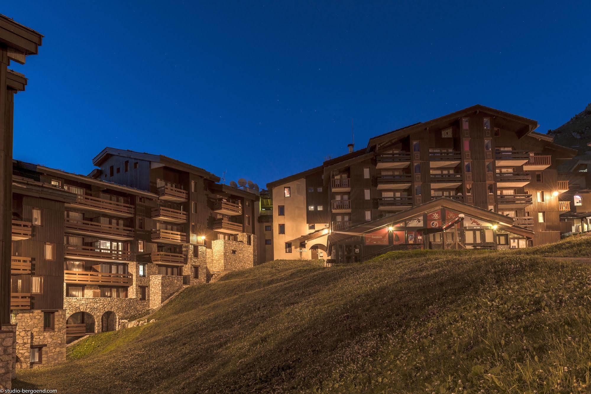 Residence Pierre & Vacances Les Chalets Des Arolles Macot-la-Plagne Exterior photo